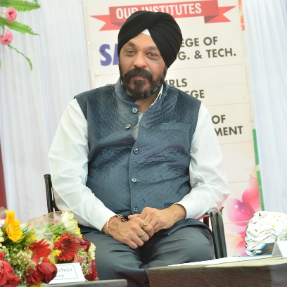 Dr. Harpreet Singh Saluja 